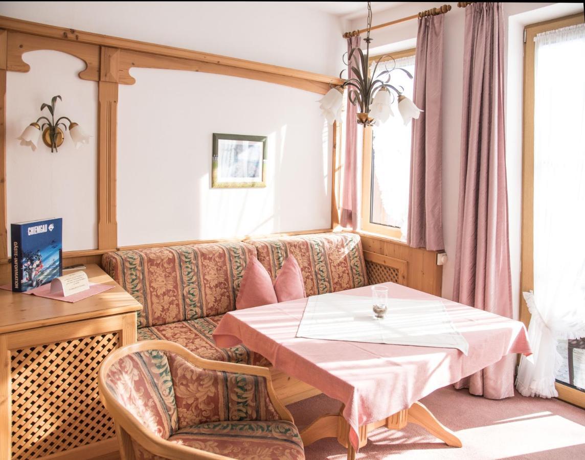 Appartement Haus Feichtner à Reit im Winkl Extérieur photo